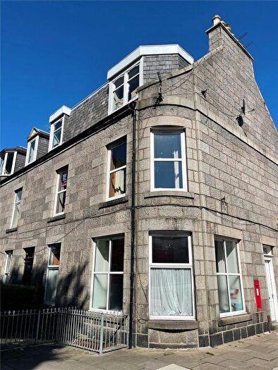 2 Bedroom Flat To Rent In Watson Street, Rosemount, Aberdeen, AB25