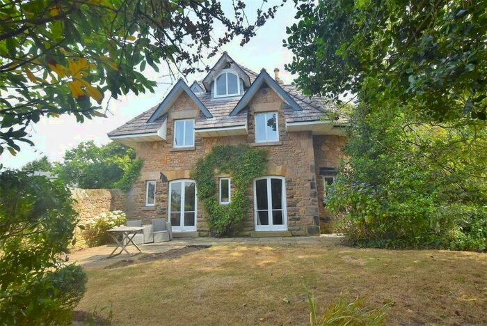 4 Bedroom Detached House To Rent In The Gate House, West Ridge, Ingestre Road, Oxton, Wirral, CH43