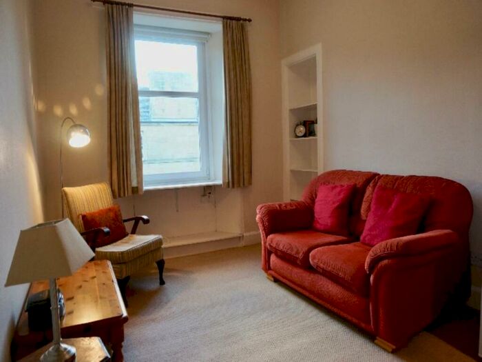 1 Bedroom Flat To Rent In Wardlaw Place, Gorgie, Edinburgh, EH11