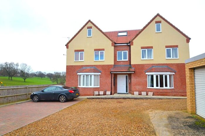 1 Bedroom Flat To Rent In Henshaw Road, Wellingborough, Northamptonshire, NN8