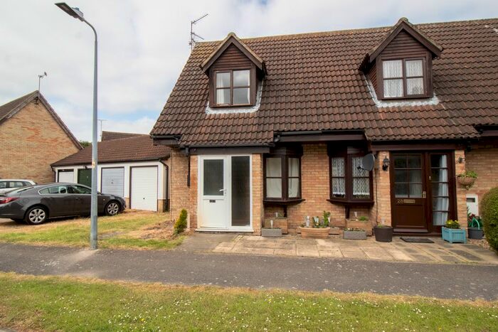 2 Bedroom End Of Terrace House To Rent In Beaufort Drive, Spalding, PE11