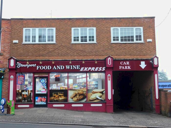 2 Bedroom Flat To Rent In Bridge Street, Worcestershire, Stourport-On-Severn, DY13