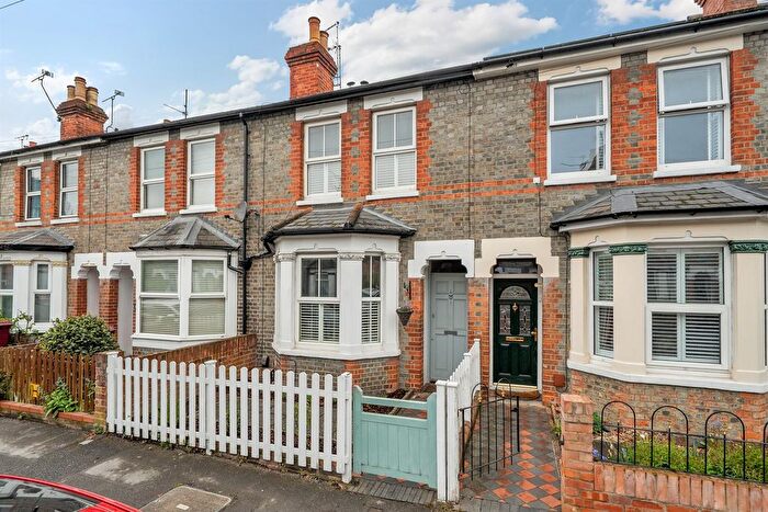 3 Bedroom Terraced House To Rent In De Montfort Road, Reading, RG1