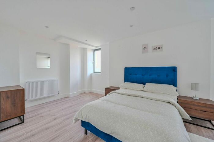 1 Bedroom Flat To Rent In Clements Lane, Ilford, IG1