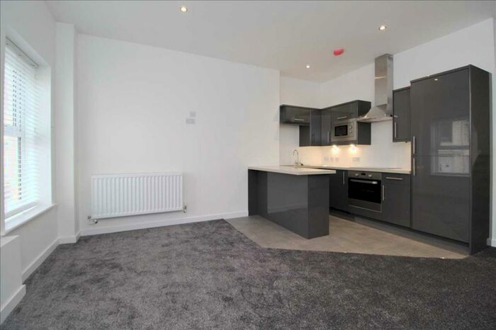 2 Bedroom Apartment To Rent In Station Road, Plymouth, PL2