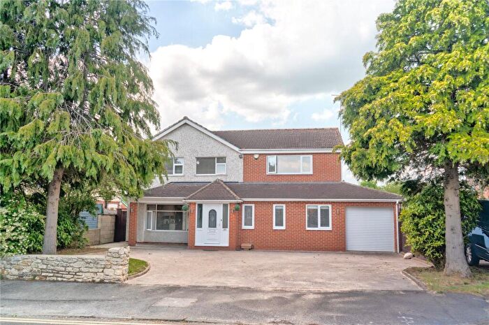 5 Bedroom Detached House For Sale In Shrivenham Road, Town Centre, Swindon, SN1