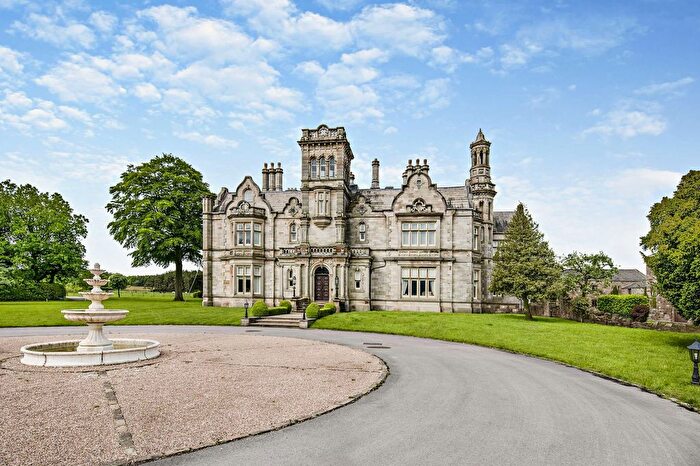 2 Bedroom Flat For Sale In Moor Park, Beckwithshaw, HG3