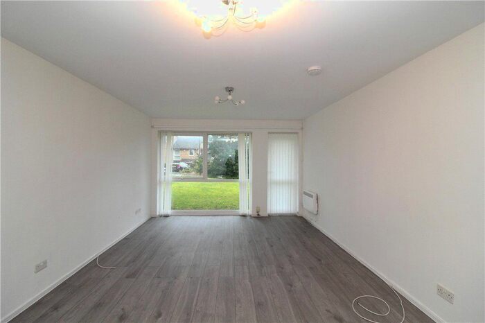 2 Bedroom Bungalow To Rent In Church Bungalow, Chichester Road, Croydon, CR0