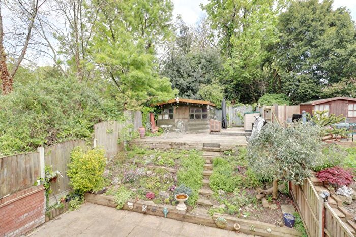 3 Bedroom Terraced House For Sale In Church Hollow, Purfleet-On-Thames, RM19
