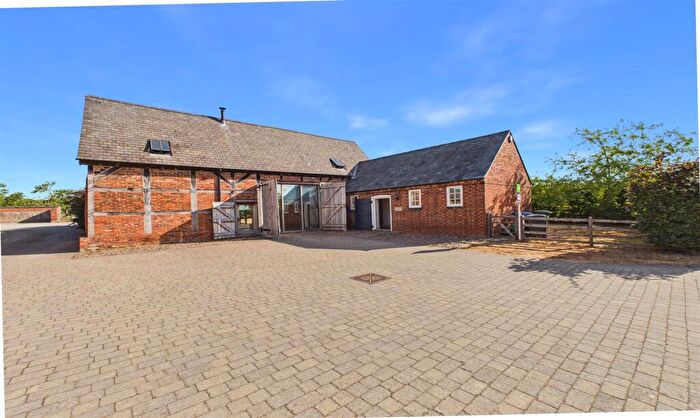 3 Bedroom Barn Conversion To Rent In Cosford Lane, Cosford, Rugby, CV21
