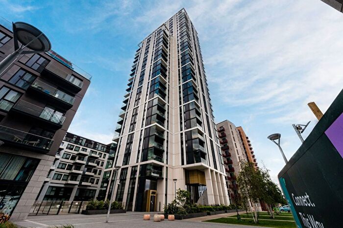 3 Bedroom Flat For Sale In Tidemill Square, North Greenwich, London, SE10