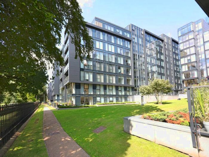 1 Bedroom Flat To Rent In Simpson Loan, Edinburgh, EH3