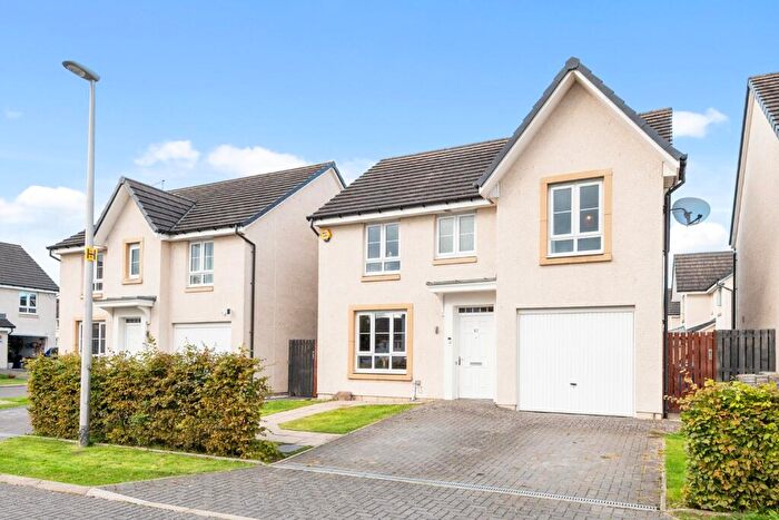4 Bedroom Detached House For Sale In Appleton Drive, Livingston, West Lothian, EH54