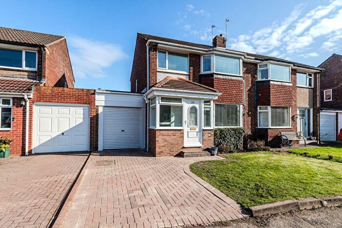 3 Bedroom Semi-Detached House For Sale In Pont View, Ponteland, Newcastle Upon Tyne, NE20