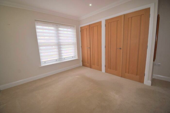 2 Bedroom Apartment To Rent In Apartment, Seagrove, Harold Road, Frinton-On-Sea, CO13