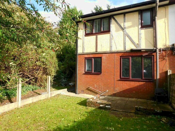 1 Bedroom Semi-Detached House To Rent In Freshwinds Court, Roundthorn Road, Oldham, OL4