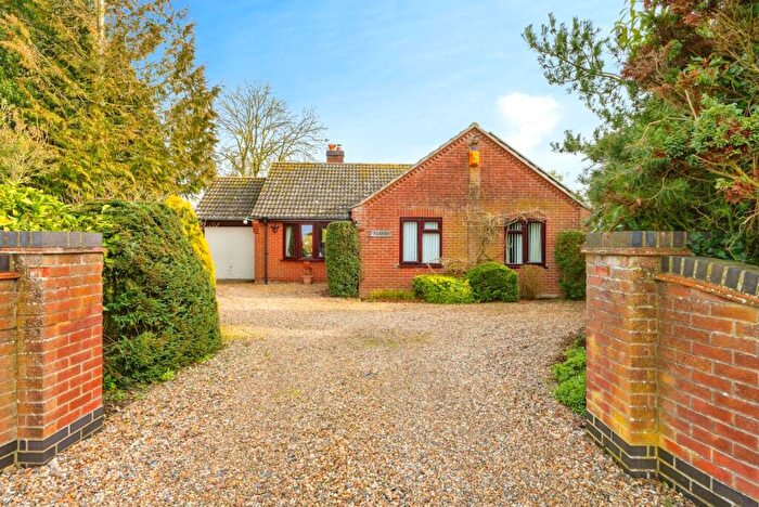 3 Bedroom Bungalow For Sale In Church Lane, Bunwell, Norwich, Norfolk, NR16
