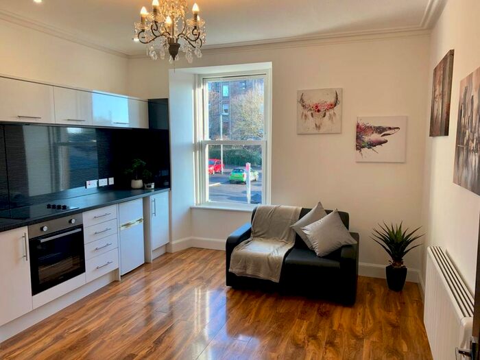 1 Bedroom Flat To Rent In Union Place, Dundee, DD2