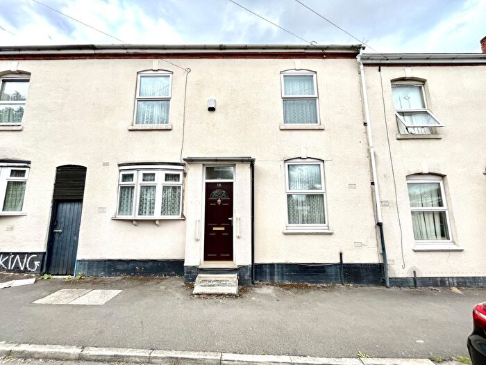 Terraced House To Rent In New Inn Road, Handsworth, Birmingham, B19