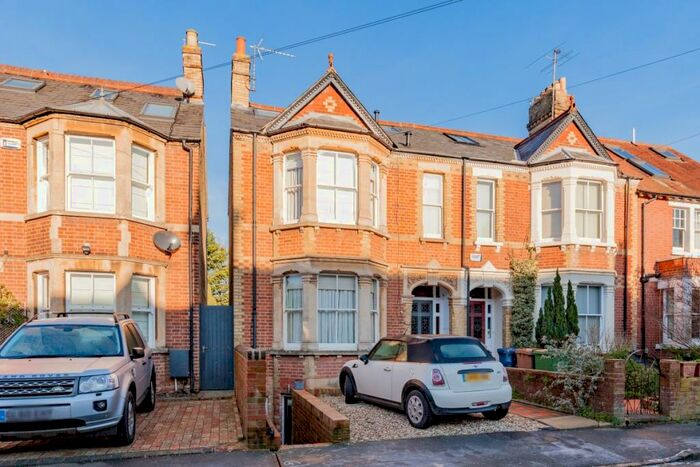 Apartment To Rent In Thorncliffe Road, Oxford, OX2