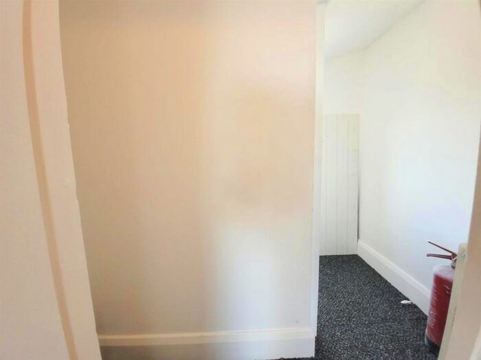 3 Bedroom Flat To Rent In High Street, Herne Bay, CT6
