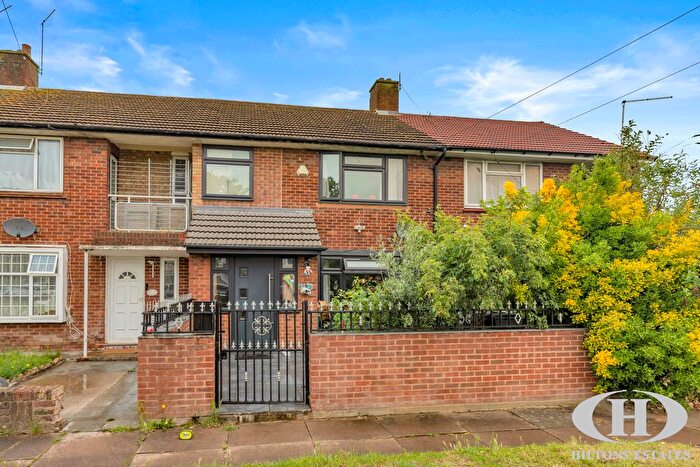 3 Bedroom Terraced House For Sale In Marlborough Road, Southall, UB2