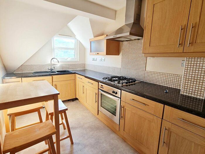 1 Bedroom Flat To Rent In Vale Road, Boscombe (), P10