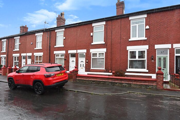 3 Bedroom Terraced House To Rent In Elm Grove, Hyde, Greater Manchester, SK14
