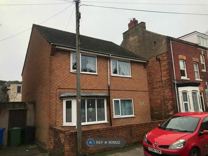 2 Bedroom Flat To Rent In Oak Road, Scarborough, YO12