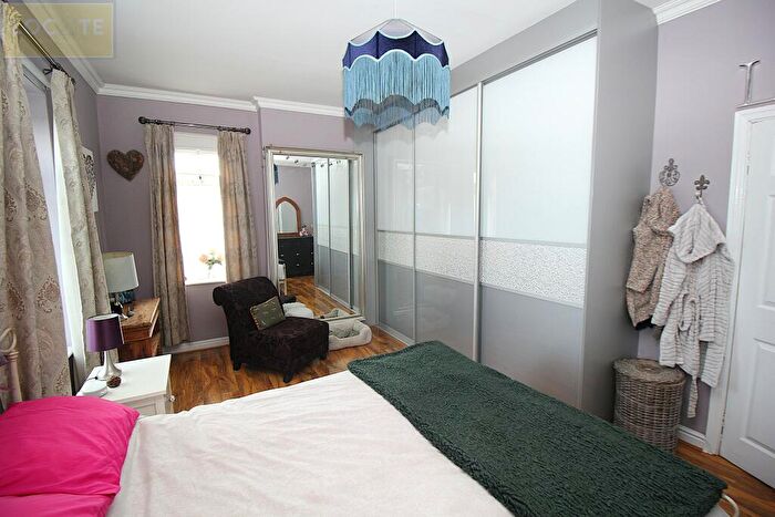 3 Bedroom End Of Terrace House For Sale In Beech Avenue, Urmston, M41