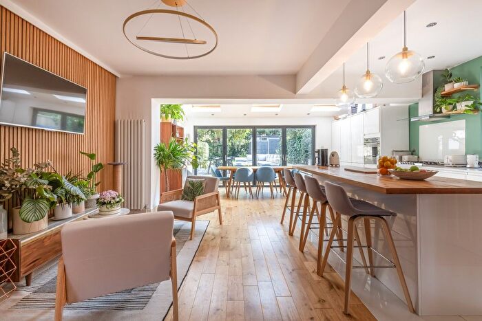 4 Bedroom Semi-Detached House To Rent In Cobham Road, Norbiton, Kingston Upon Thames, KT1