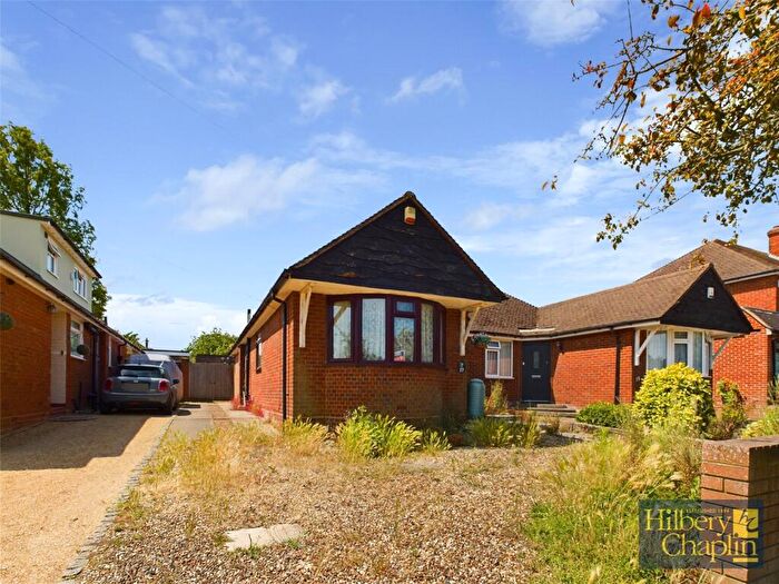 3 Bedroom Bungalow For Sale In Rochford Avenue, Shenfield, Brentwood, Essex, CM15