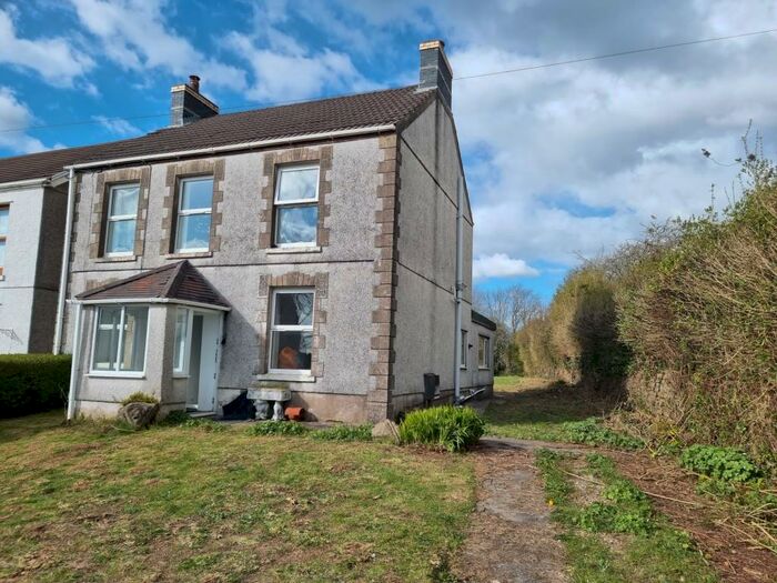 3 Bedroom Detached House To Rent In Llannant Road, Gorseinon, Swansea, SA4