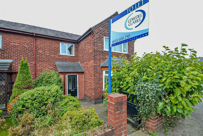 3 Bedroom Semi-Detached House To Rent In Chester Road, Lower Walton, Warrington, WA4