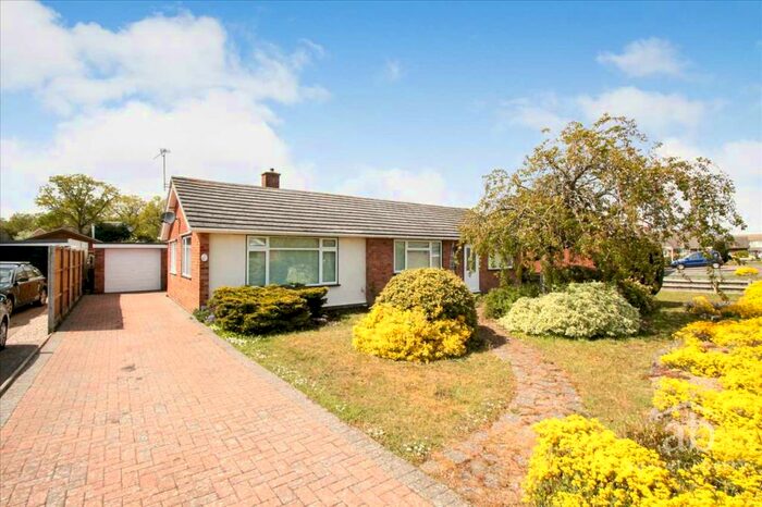 3 Bedroom Bungalow To Rent In Penryn Road, Kesgrave, Ipswich, IP5