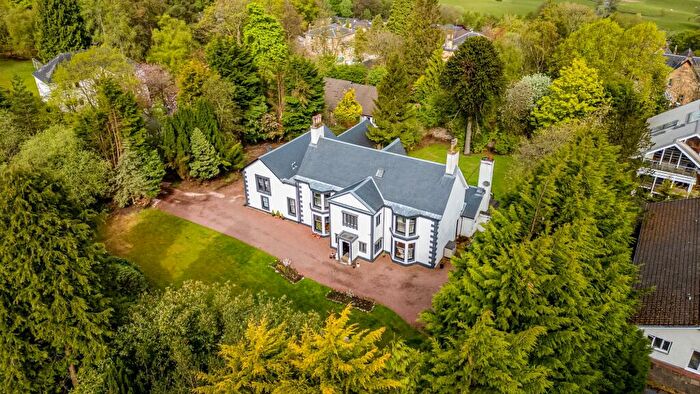 7 Bedroom Detached House For Sale In Dullatur House, The Lane, Dullatur, G68