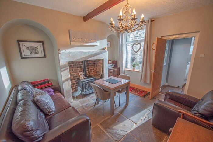 3 Bedroom Terraced House For Sale In Nelson Street, Skipton, BD23