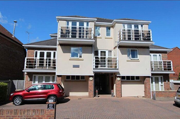 1 Bedroom Apartment For Sale In Isabella House, A Whitefield Road, New Milton, Hampshire, BH25