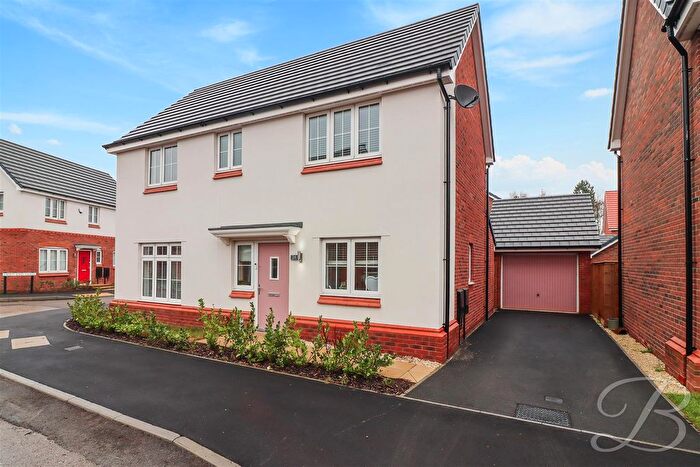 4 Bedroom Detached House For Sale In Redstart Place, Gateford, Worksop, S81