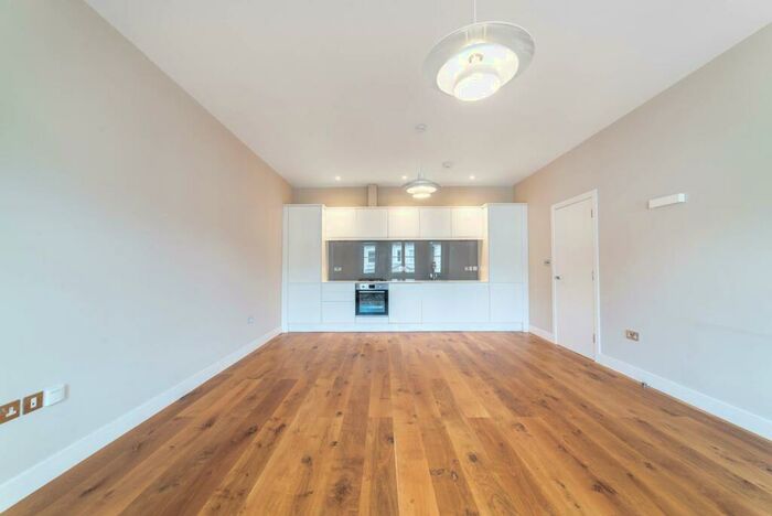 2 Bedroom Flat To Rent In Belsize Park, Belsize Park, London, NW3