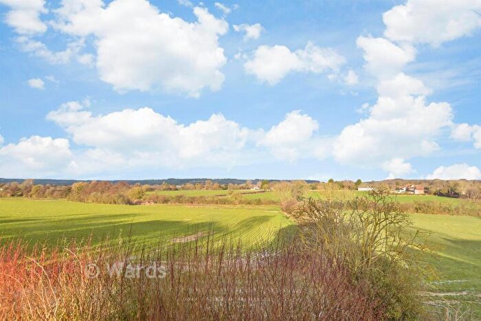 3 Bedroom End Of Terrace House For Sale In Manor Farm Close, Lympne, Kent, CT21