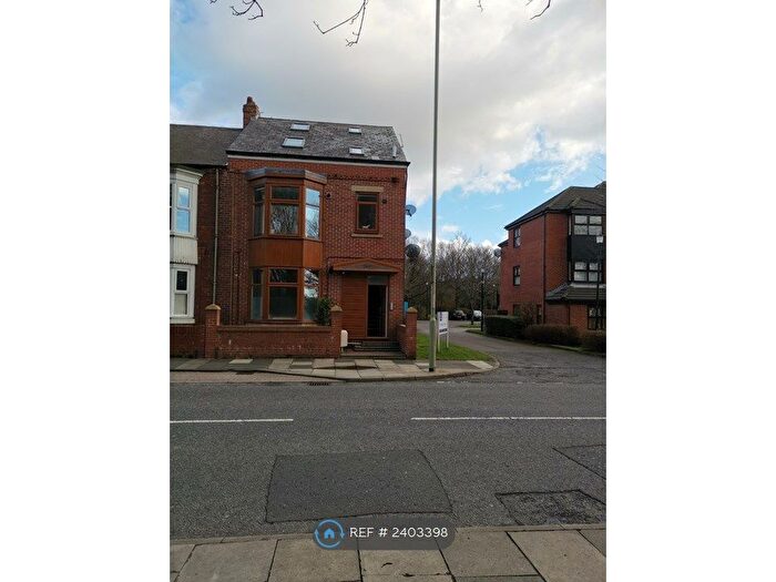 2 Bedroom Flat To Rent In South Eldon Street, South Shields, NE33