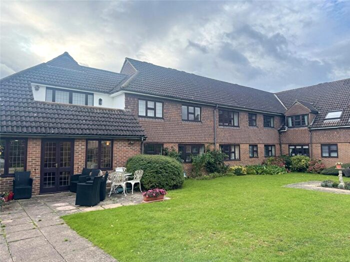 1 Bedroom Flat To Rent In Brickstock Furze Abbots Close, Shenfield, Brentwood, Essex, CM15