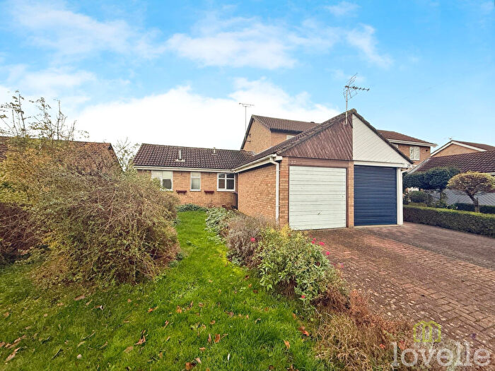 2 Bedroom Bungalow To Rent In Sycamore Drive, Waddington, LN5