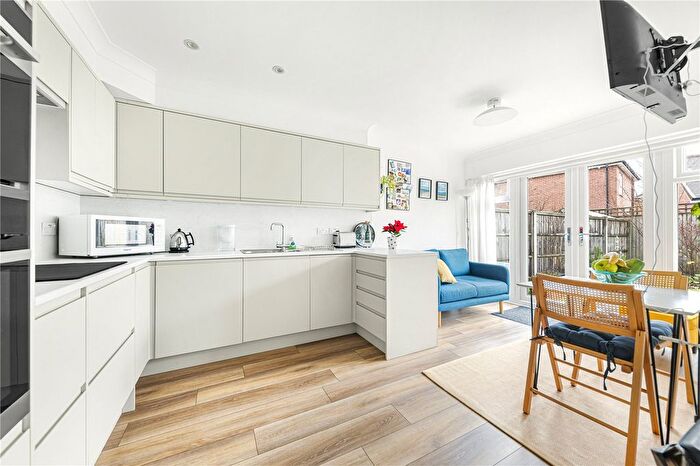 3 Bedroom Semi-Detached House For Sale In Vincent Square, Biggin Hill, Westerham, TN16