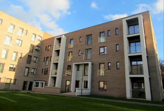 3 Bedroom Flat To Rent In Citypark Way, Edinburgh, EH5