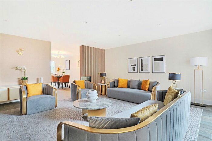 4 Bedroom Flat To Rent In Harrowby Street, London, W1H