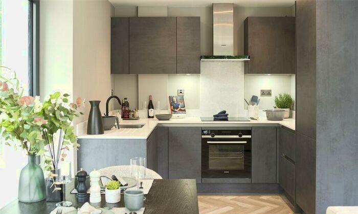 1 Bedroom Flat To Rent In Cockfosters Road, Cockfosters, Enfield, EN4