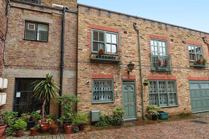 4 Bedroom Terraced House To Rent In Burdett Mews, Belsize Park, NW3