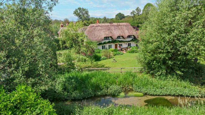 3 Bedroom Detached House For Sale In Weston, Newbury, Berkshire, RG20